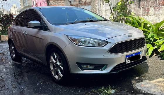 FORD FOCUS 1.6 SE PLUS 16V FLEX 4P MANUAL